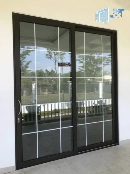 Cửa đi mở lùa,hệ 115 maxpro.jp